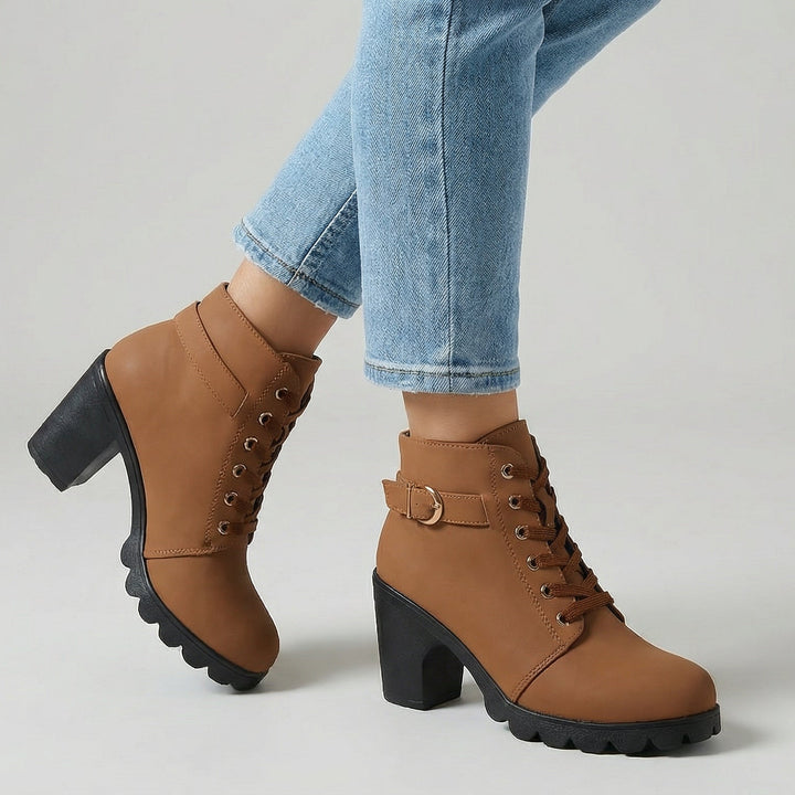 Katni | Stilfulde snørestøvler med spænde